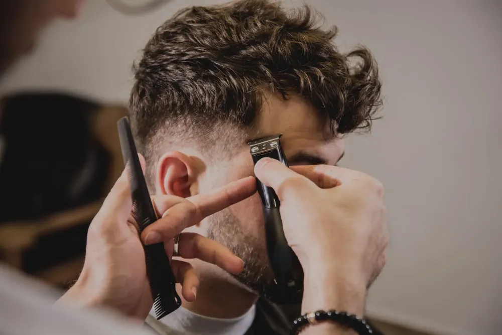 Coiffeur hommes à Saint-Aubin d'Aubigné